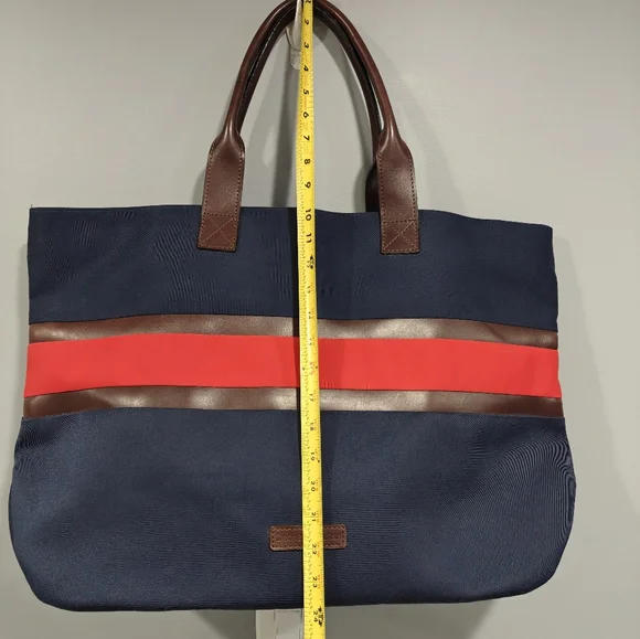 🐢 Dooney & Bourke Brooklawn XL Tote Weekender Bag Great Condition! - Picture 4 of 16